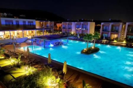 Celeste Bella Luxury & Spa - 15