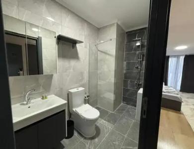 Side Mira Palace - 4