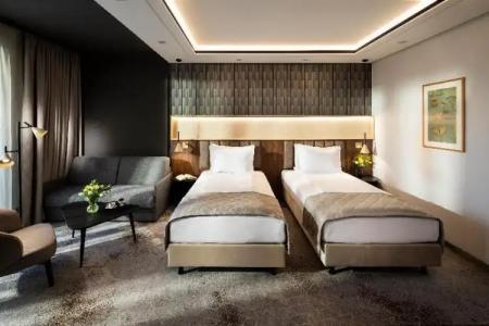 Kings Valley Medical & Spa - 36