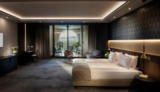 Kings Valley Medical & Spa - 66