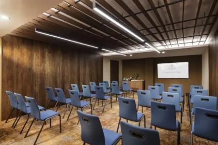 Kings Valley Medical & Spa - 22