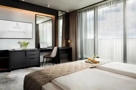 Kings Valley Medical & Spa - 80