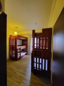 Business Backpackers JBR - 17