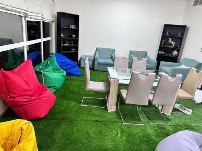 Business Backpackers JBR - 2