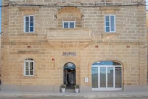 Georges Boutique Living, Xaghra