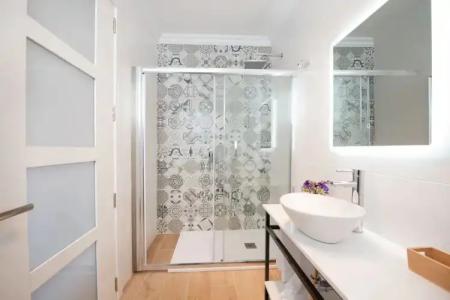 Georges Boutique Living - 43