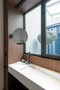 Athens Woo Suites - 95