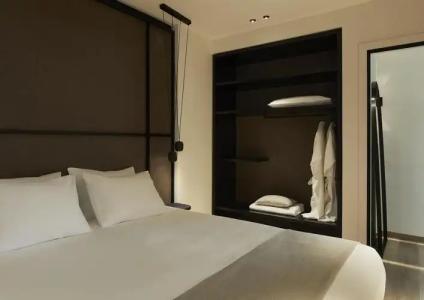 Athens Woo Suites - 4