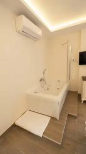 Icarus Alacati +16 - 37