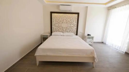 Icarus Alacati +16 - 29