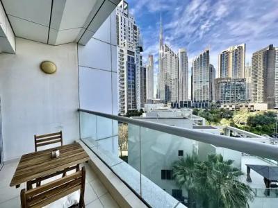 Lux BnB Executive Tower Business Bay - 37