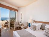 Standard Double room with partial sea view