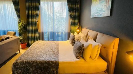 Sandora Boutique - 8