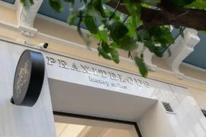 Praxitelous Luxury Suites, Athens