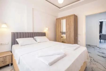 Golden Rose Suit - 21