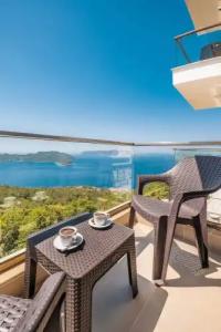 Golden Rose Suit - 13