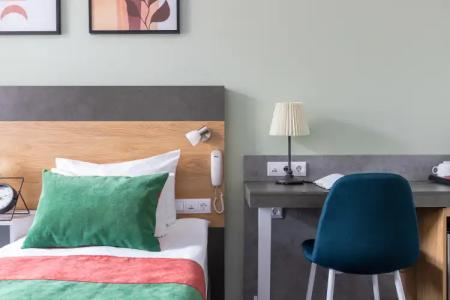 Stantsiya Premyer S12 - 71