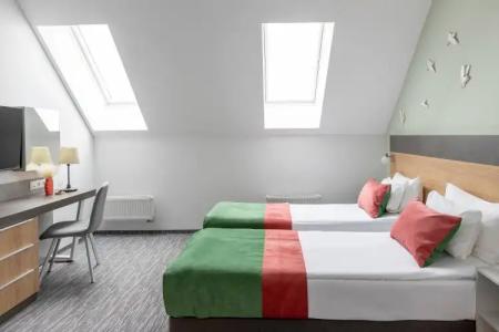 Stantsiya Premyer S12 - 29