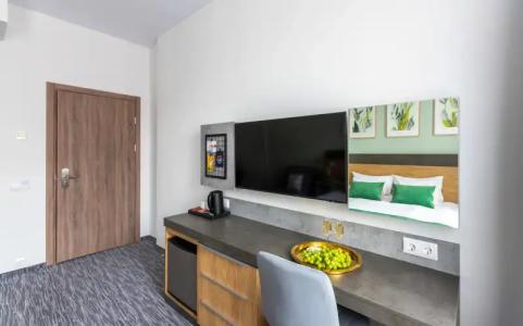 Stantsiya Premyer S12 - 41