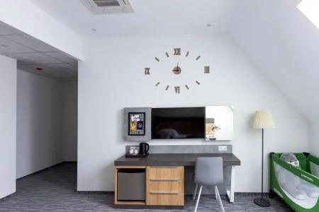 Stantsiya Premyer S12 - 52