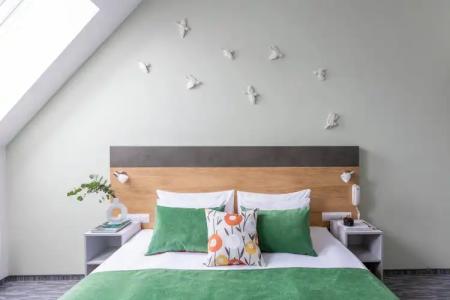 Stantsiya Premyer S12 - 56