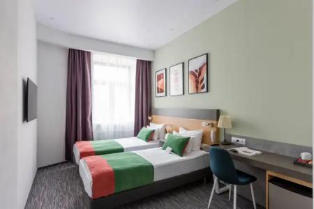 Stantsiya Premyer S12 - 72