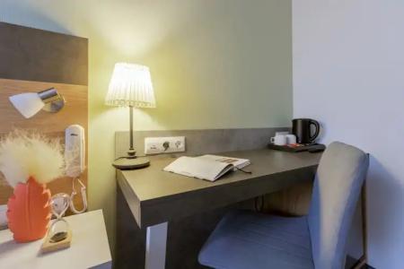 Stantsiya Premyer S12 - 74