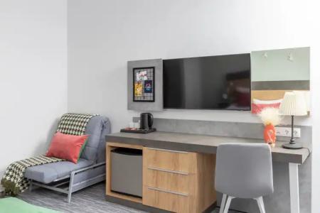 Stantsiya Premyer S12 - 3