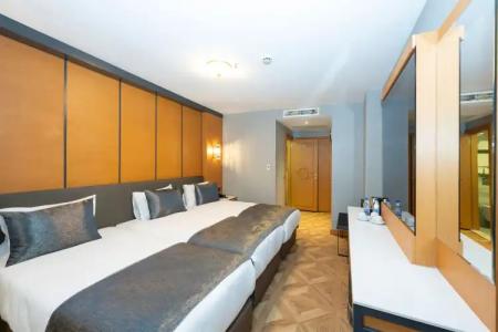 Freya Luxury - 81