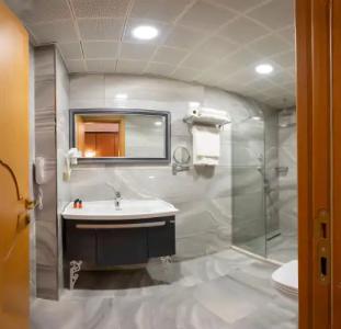 Freya Luxury - 105