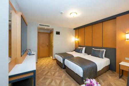 Freya Luxury - 101