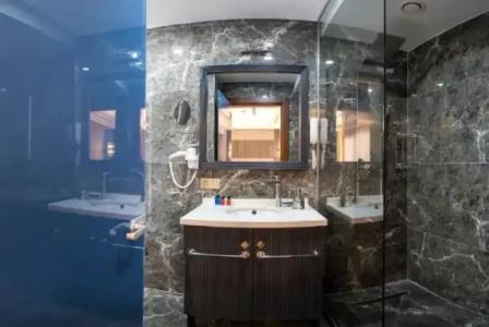 Freya Luxury - 72