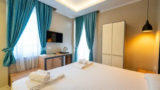 Boutique Nar 15 - 53