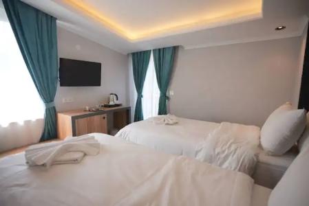 Boutique Nar 15 - 83