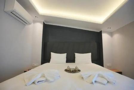 Boutique Nar 15 - 24