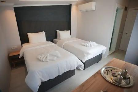 Boutique Nar 15 - 80