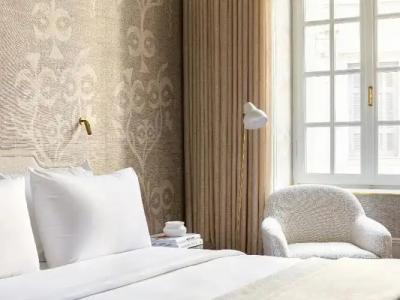 The Dolli at Acropolis, A to Live - 65