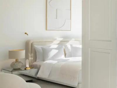 The Dolli at Acropolis, A to Live - 113