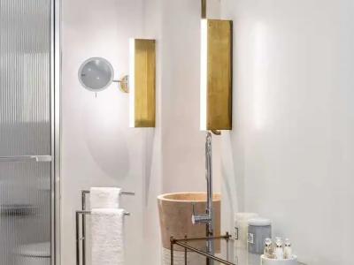 The Dolli at Acropolis, A to Live - 151