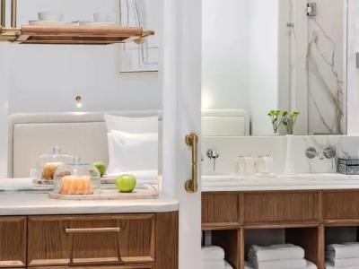 The Dolli at Acropolis, A to Live - 23