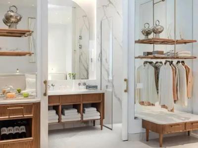 The Dolli at Acropolis, A to Live - 89