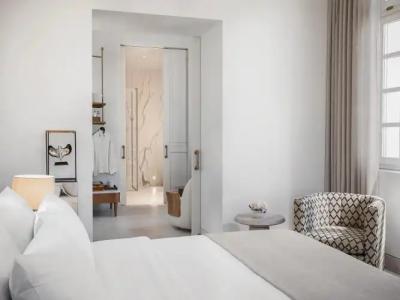 The Dolli at Acropolis, A to Live - 107