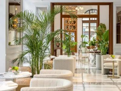 The Dolli at Acropolis, A to Live - 31