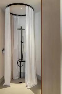 The Newel Psychiko - 126