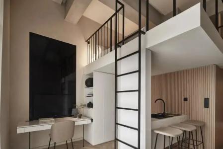 The Newel Psychiko - 108