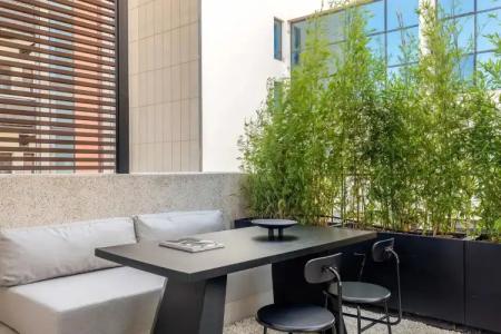 The Newel Psychiko - 143