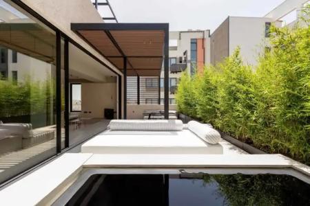 The Newel Psychiko - 18