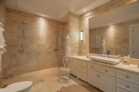 Luxurious Fully-staffed Villa With Amazing View in Exclusive Golf Beach Resort - 5
