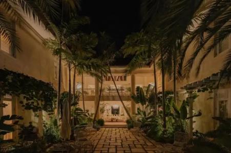 Luxurious Fully-staffed Villa With Amazing View in Exclusive Golf Beach Resort - 37