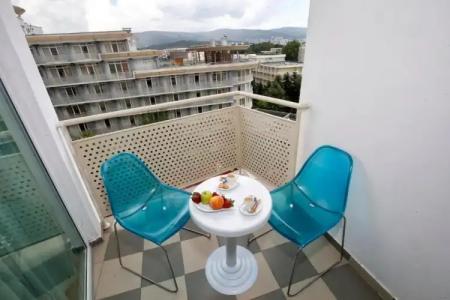 Grand Nirvana - All Inclusive & Free Beach Access - 38